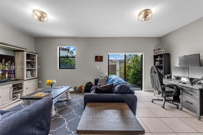 Building Photo - 3763 SE 2nd St