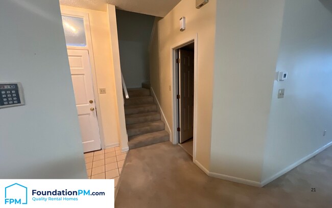 Building Photo - 6834 Martha's Point