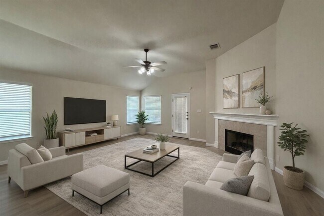 Building Photo - 125 Ashwood S