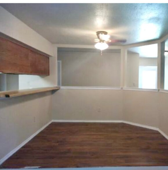 Building Photo - 5418 Lansingford Trail