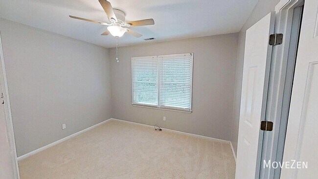 Building Photo - 1407 Hall Blvd