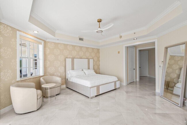 Building Photo - 3000 Jimmy Buffett Mem Hwy