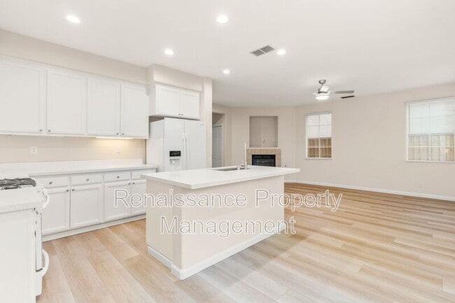 Building Photo - 2209 Gibralter Ln