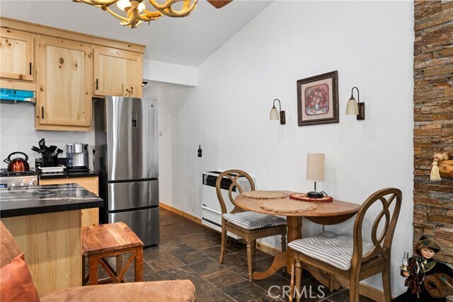 Building Photo - 318 Los Angeles