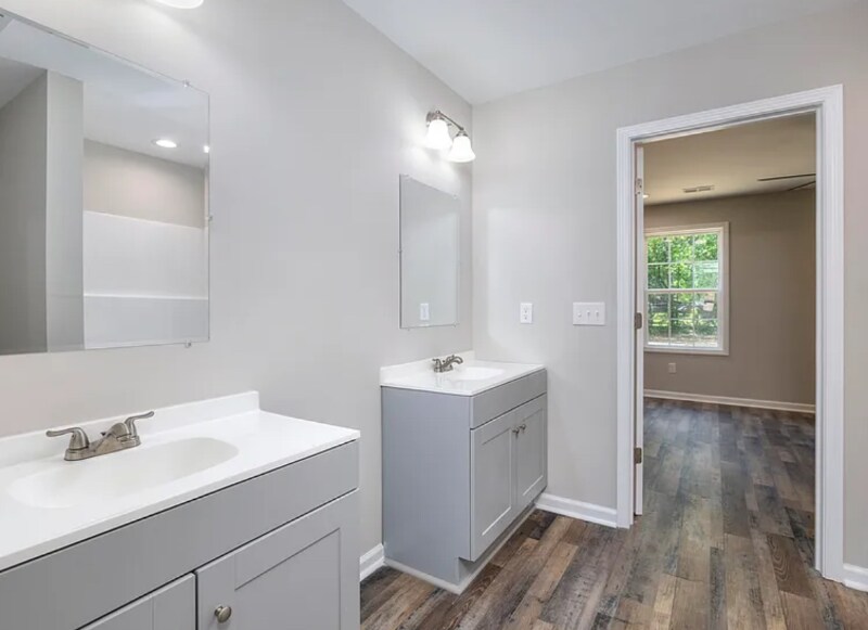 Building Photo - 508 Church St