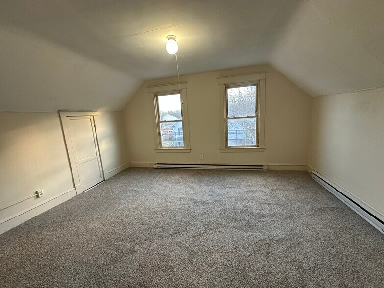 living room - 92 South St