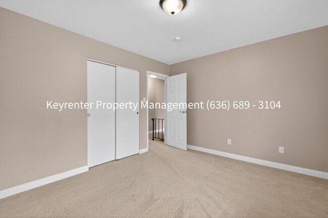 Building Photo - Spacious Updated 4-Bedroom Home in Prime Chesterfield Location