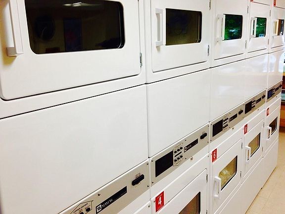 on-site laundry in walking distance - 10 Village Brook Ln