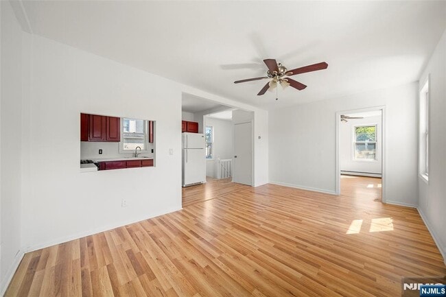 Building Photo - 539 Bergen Blvd