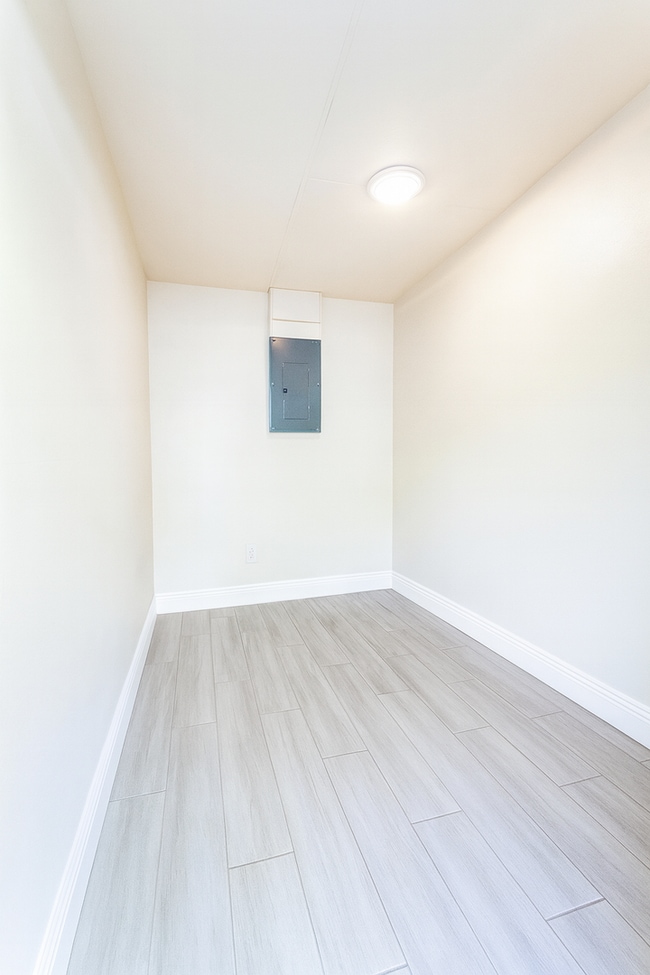 Building Photo - 5451/5453 ELEVENTH AVE