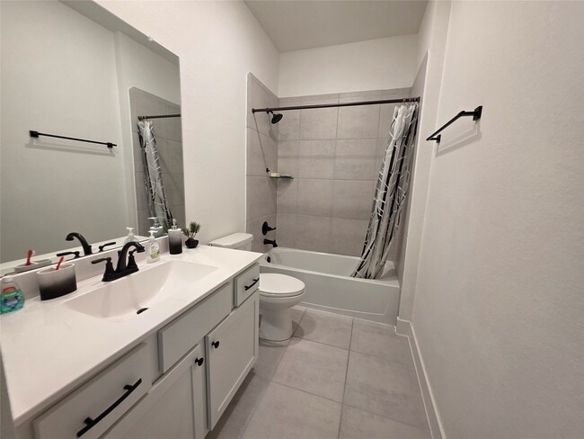 Building Photo - 18710 Colorado River Ln