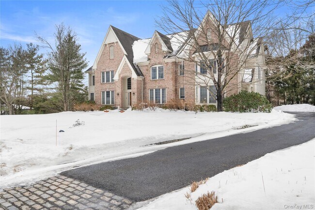 Building Photo - 1 Augusta Ct