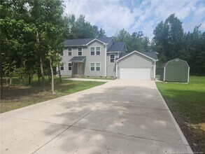 Building Photo - 7811 Lucinda Ln