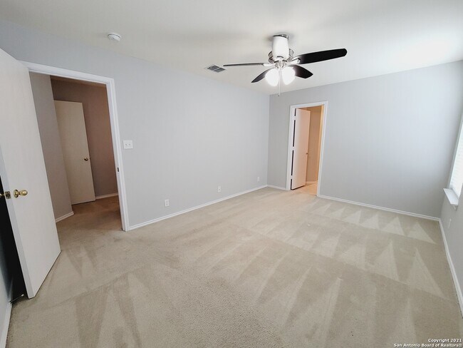 Building Photo - 8451 Chalk Hill Cove