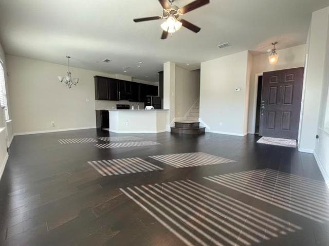 Building Photo - 324 Tallgrass Ln