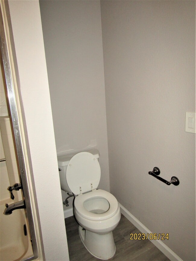 Building Photo - 82170 Cochran Dr