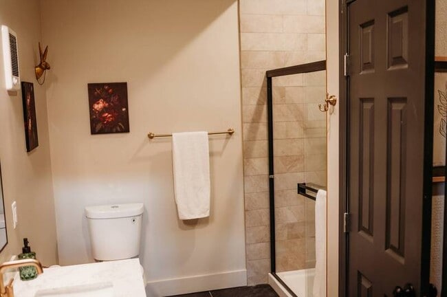 Building Photo - 19920 NW Farley Hampton Rd