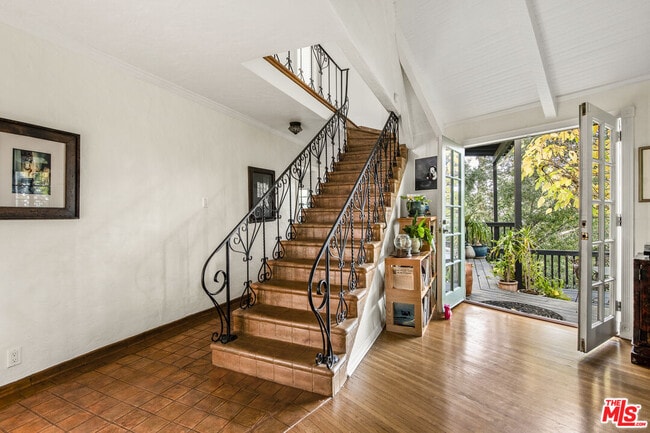 Building Photo - 4458 Dundee Dr