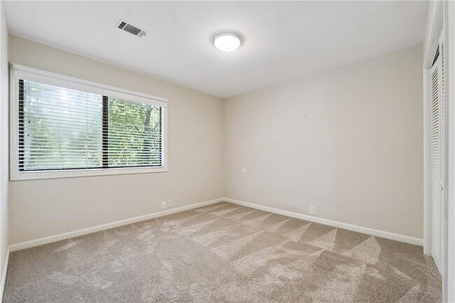 Building Photo - 820 Muirfield Trce