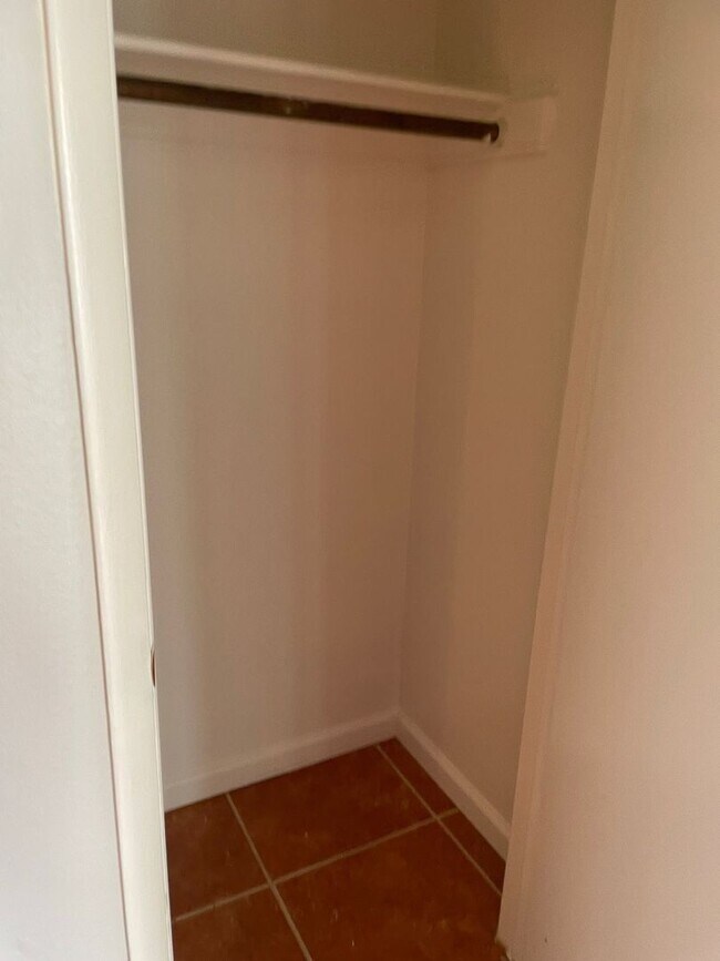 Building Photo - 2 bedroom 2 bath house near Desert Shores/ Available 4/1/2026