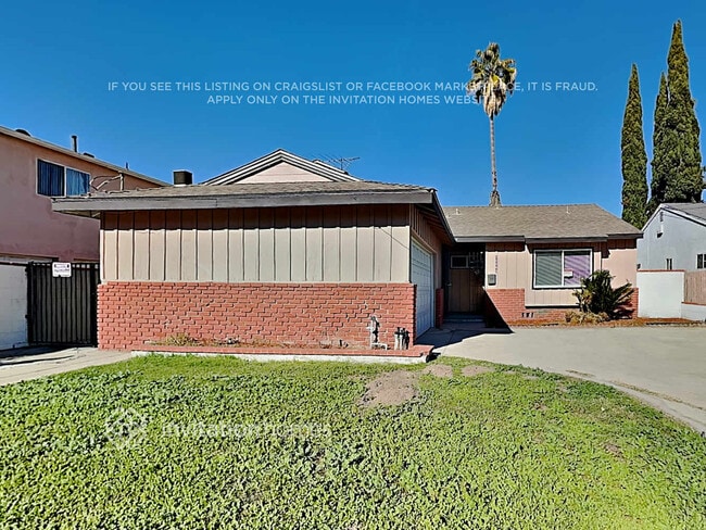 Building Photo - 10943 Kittridge St