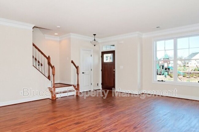 Building Photo - 1570 Wickham Pond Dr