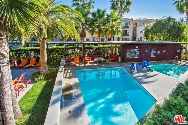 Building Photo - 13045 Pacific Promenade