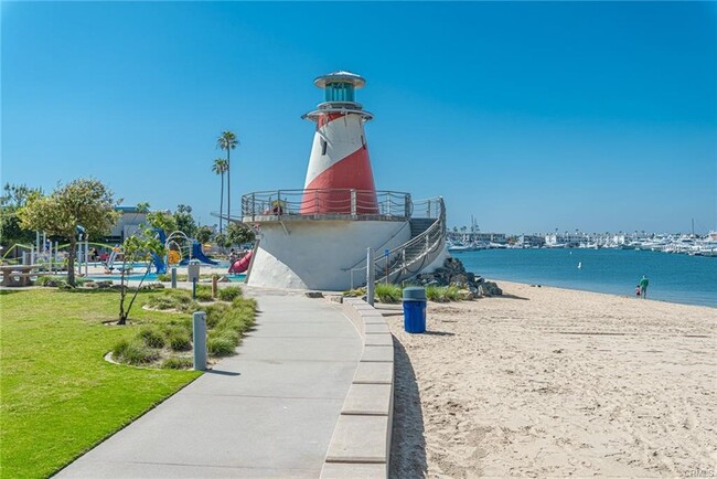 Building Photo - 1808 W Balboa Blvd