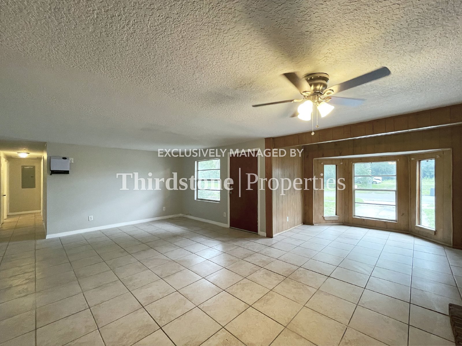 Building Photo - 2912 W 15th St