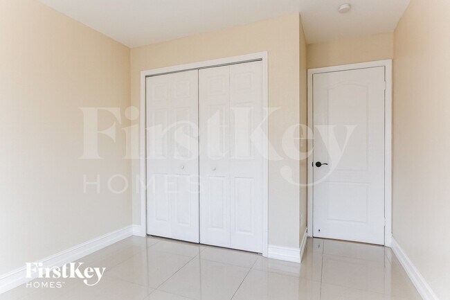 Building Photo - 7681 NW 181st Terrace