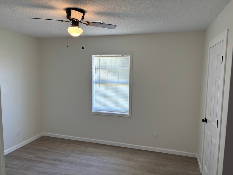 Building Photo - 1235 Harrell