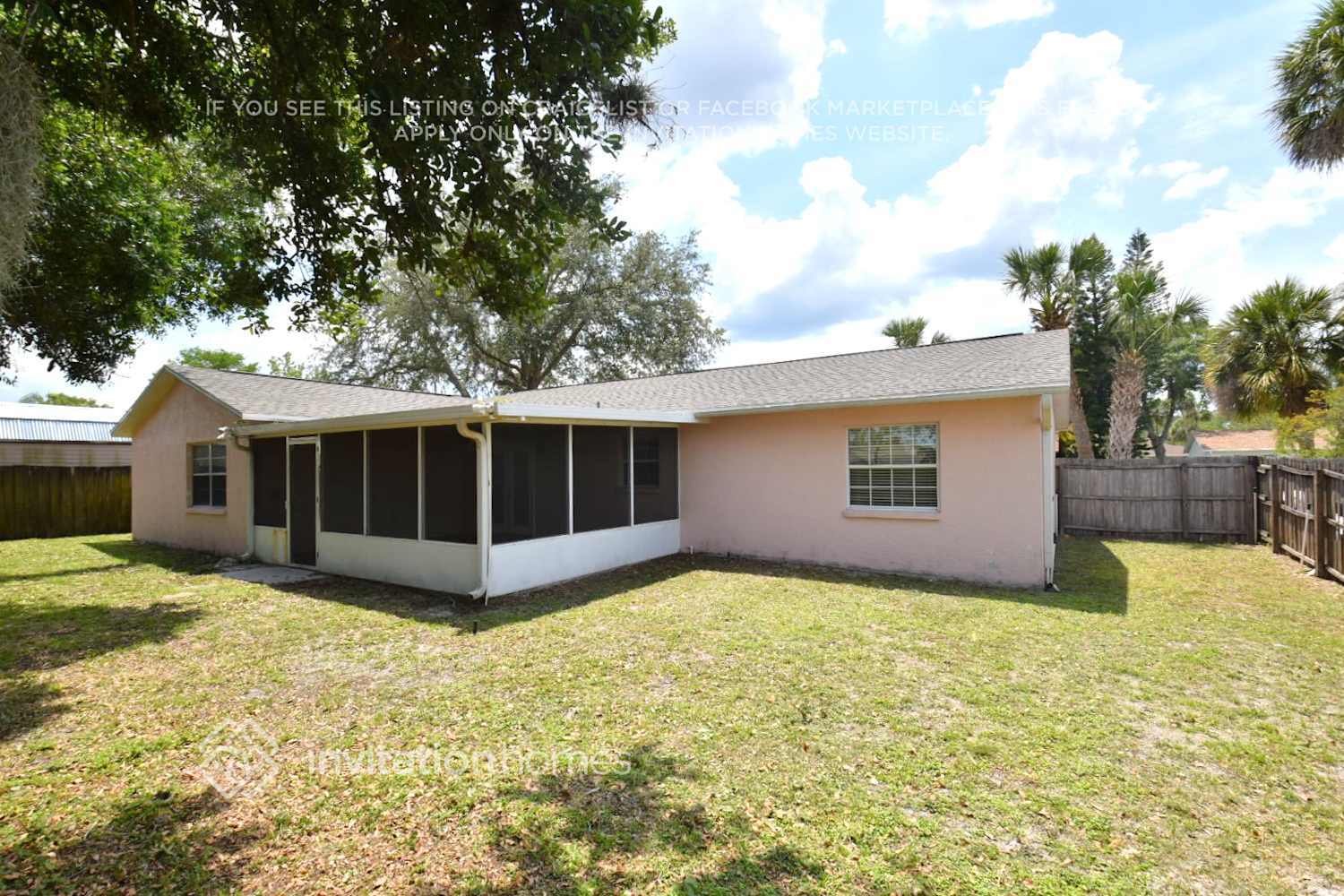 Building Photo - 2318 Scotland Rd