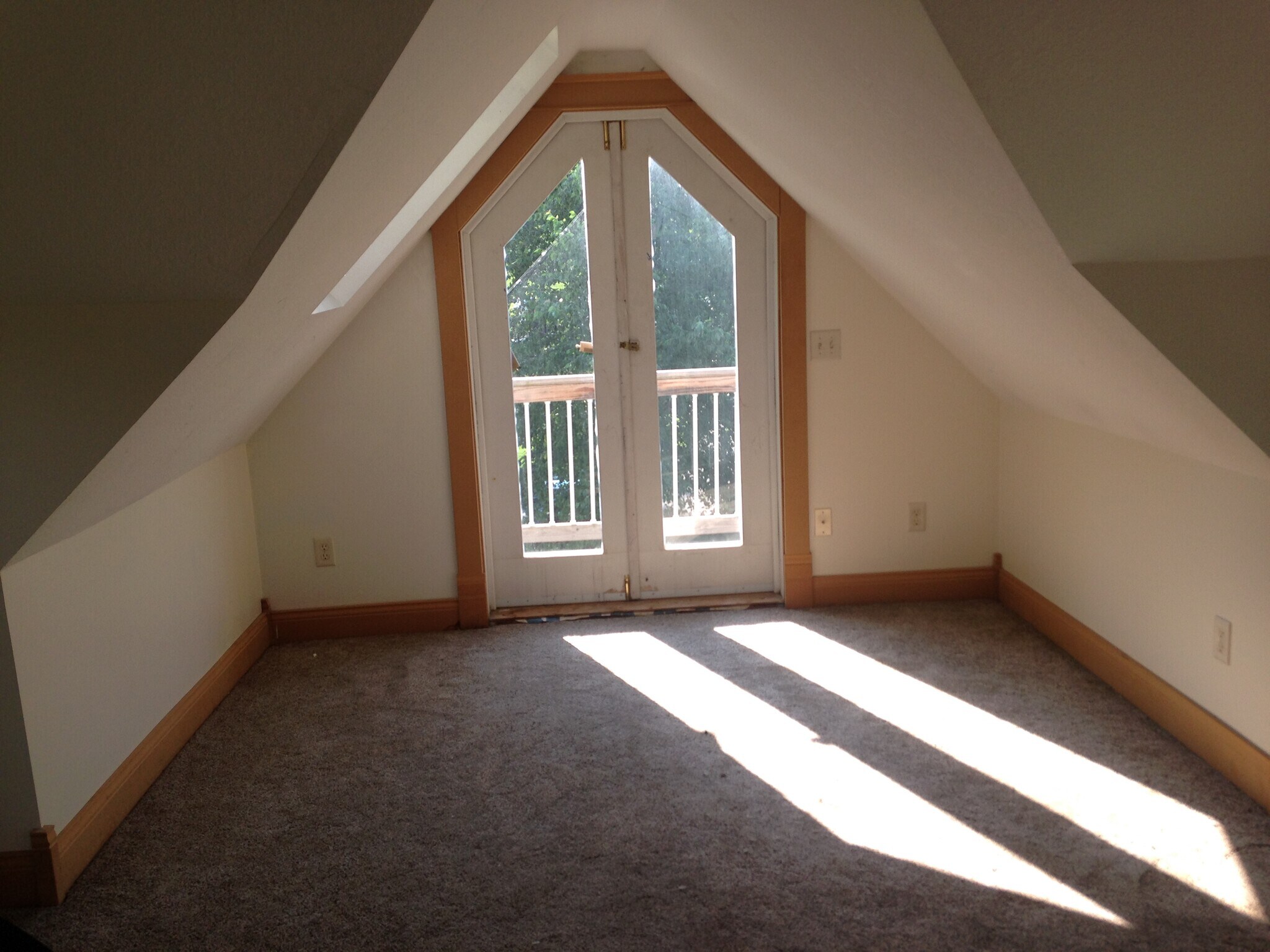 Building Photo - 149 James Ave