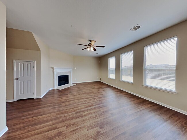 Building Photo - 5702 Ranch Prairie Tr