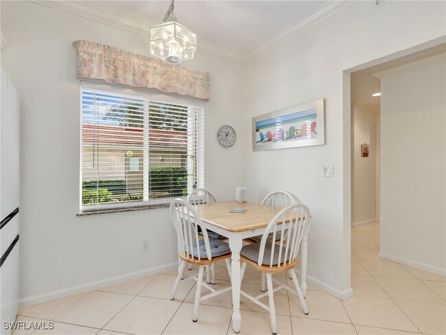 Building Photo - 725 Saratoga Cir