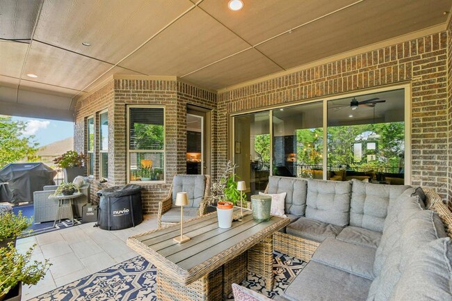 Building Photo - 124 S Sage Hollow