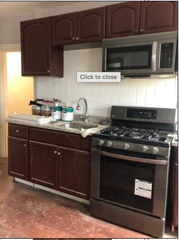 Building Photo - 729 Broadway