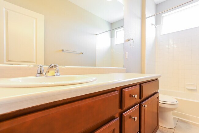 Building Photo - 3305 Riverwood Way