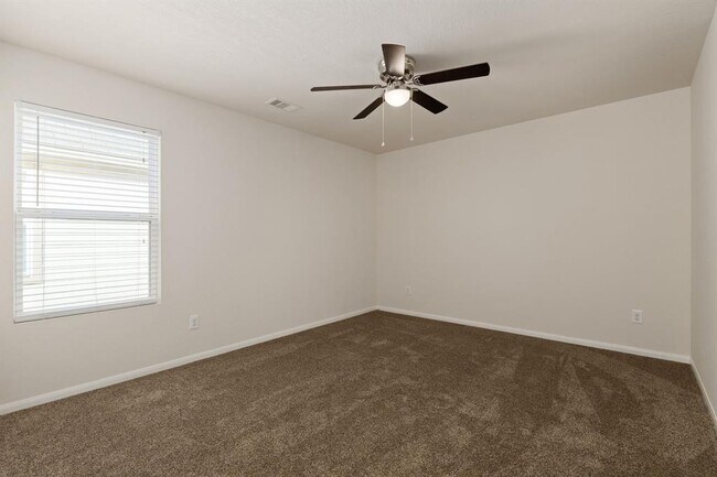 Building Photo - 18818 N Wren Arbor Cir