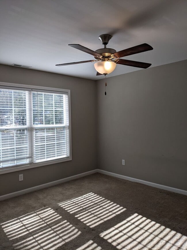 Building Photo - Black Mountain Rental - Duplex