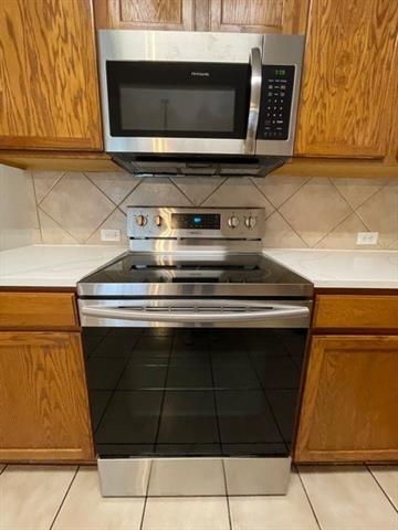Building Photo - 5728 Bedrock Dr