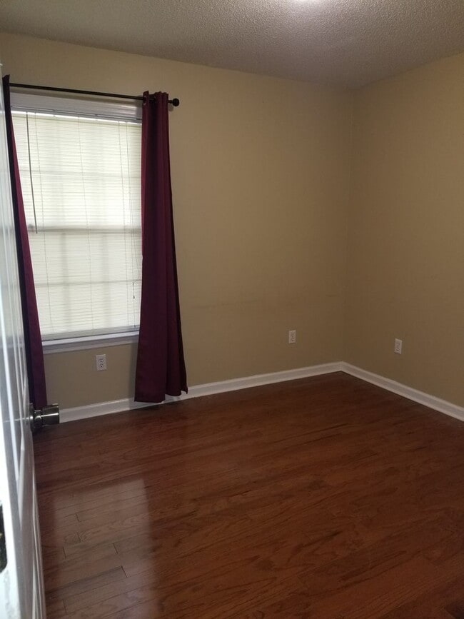 Building Photo - Ashley Lane, Enterprise, AL (Level Plains area)