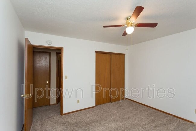 Building Photo - 7211 N Reno Ave