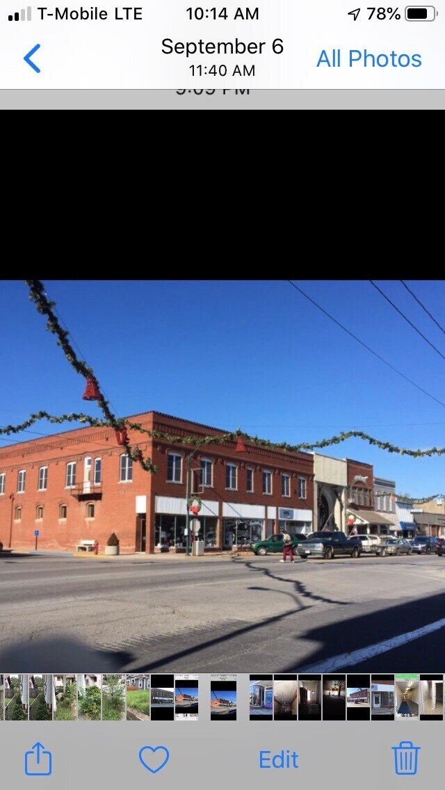 Building Photo - 131 S 2nd St