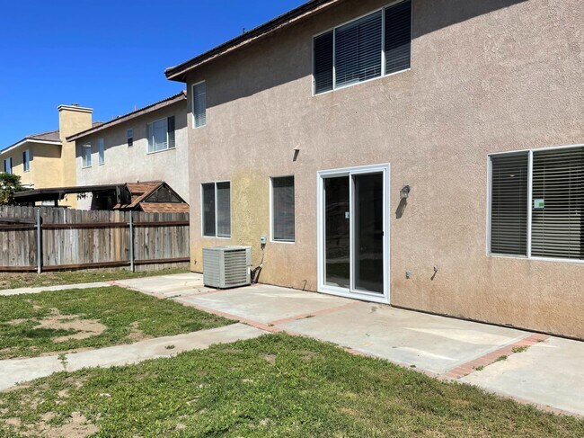 Building Photo - 16971 El Agua Dr