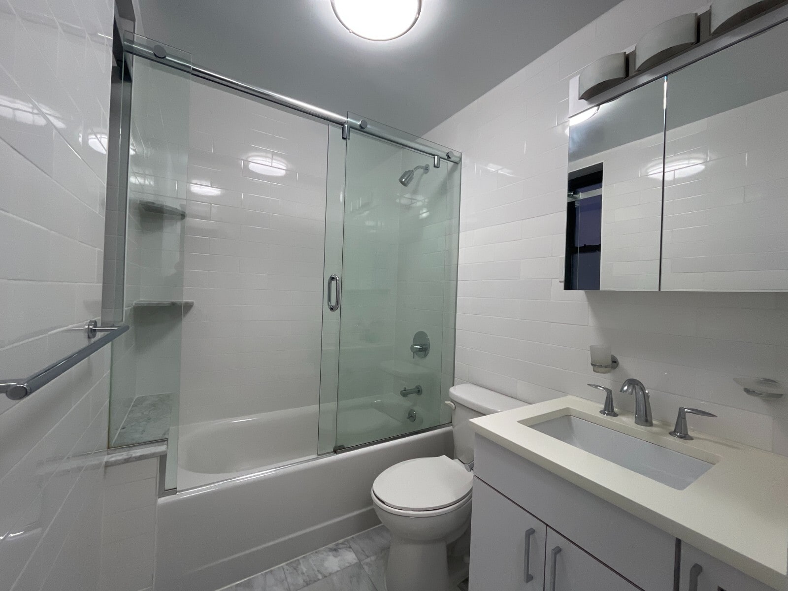 Building Photo - 20 Fifth Avenue