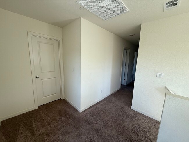 Building Photo - 4364 White Ash Ln