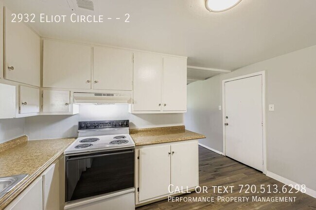 Building Photo - 2932 Eliot Cir