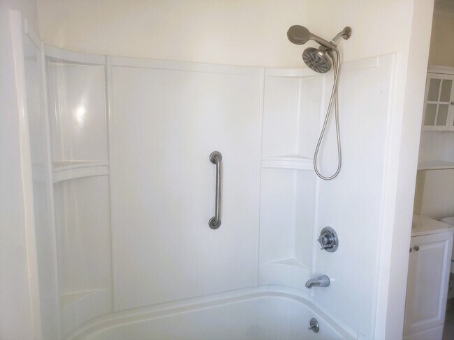 Building Photo - 26 Arlington St