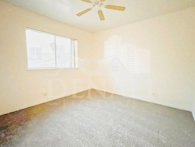 Building Photo - 16044 E Sunflower Dr
